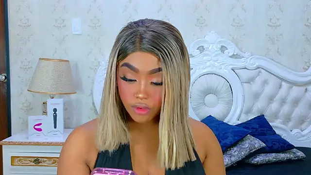 TianahGlow online show from 11-27-25, 08:31