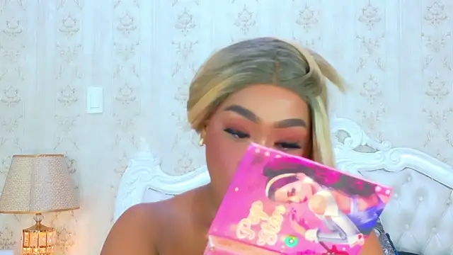 TianahGlow online show from 10-09-25, 09:15