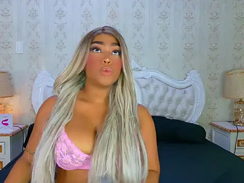 TianahGlow online show from 09-15-25, 08:09