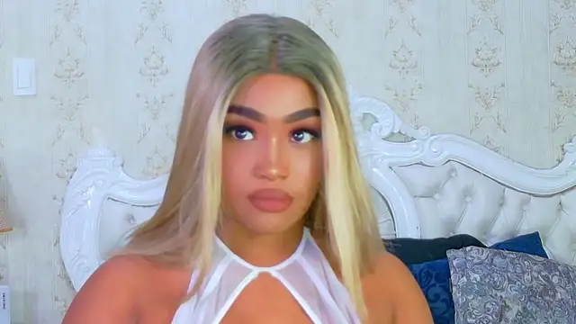 TianahGlow online show from 10-08-25, 08:09