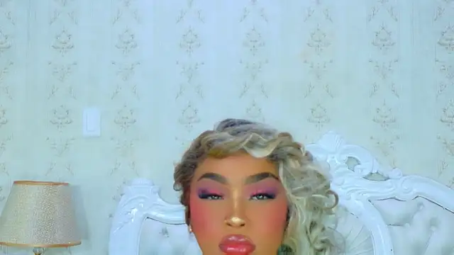 TianahGlow online show from 02-14-26, 06:41