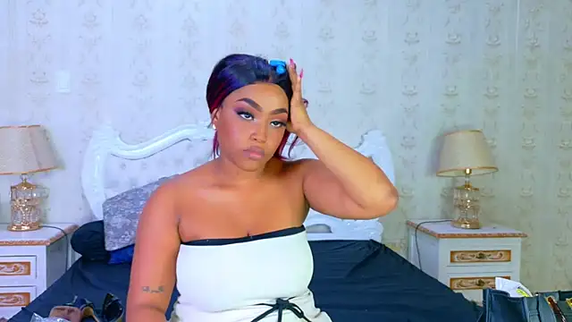 TianahGlow online show from 10-24-25, 08:30