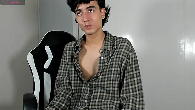 salvatore montt online show from 03-02-25, 12:53