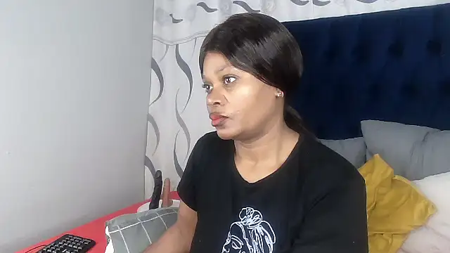 BigbootyliciousXXX online show from 05-13-26, 01:01
