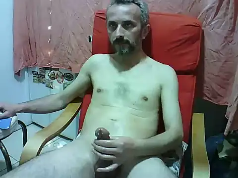 Snapshot of hair_man3457 chatting on 06-06-26, 09:31 hair man3457 online show from 06-06-26, 09:31