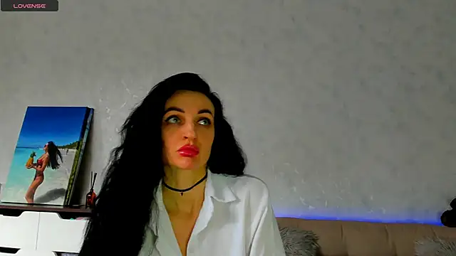 Snapshot of Tina_Mart chatting on 04-21-26, 07:04 Tina Mart online show from 04-21-26, 07:04
