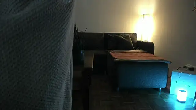 molicaremolicare online show from 10-23-25, 04:44