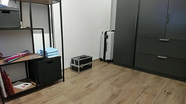 molicaremolicare online show from 02-09-26, 04:49