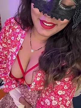 Snapshot of WifyHubby_38 chatting on 10-10-25, 06:31 WifyHubby 38 online show from 10-10-25, 06:31