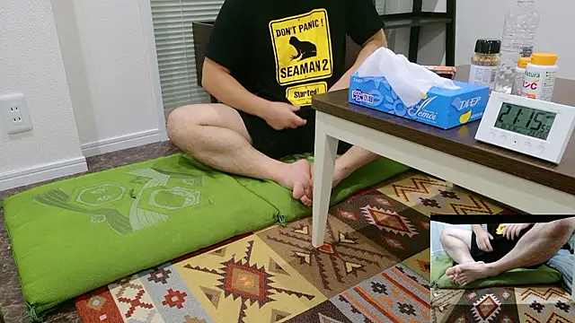 Snapshot of YARASERO-kun chatting on 10-06-25, 12:17 YARASERO-kun online show from 10-06-25, 12:17