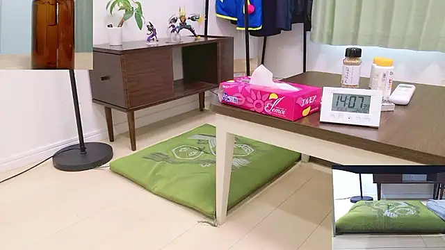 Snapshot of YARASERO-kun chatting on 09-15-25, 05:08 YARASERO-kun online show from 09-15-25, 05:08