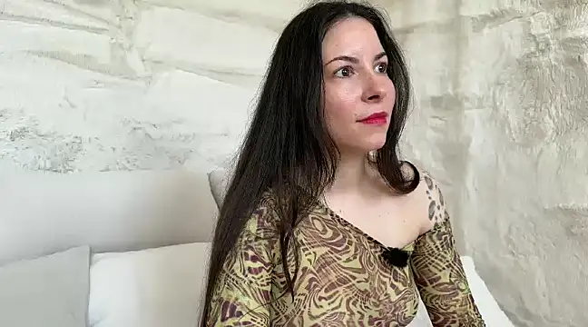 SandraSchon online show from 02-17-25, 07:37