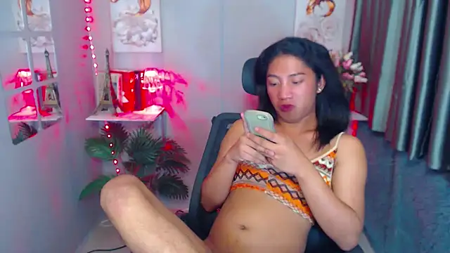 Nataliafucker xx online show from 02-10-25, 10:19