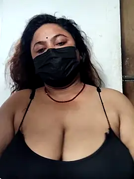 Snapshot of rani130 chatting on 06-06-26, 01:22 rani130 online show from 06-06-26, 01:22