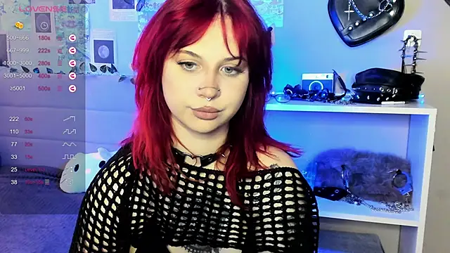 Snapshot of marynixoxo chatting on 03-27-26, 09:32 marynixoxo online show from 03-27-26, 09:32