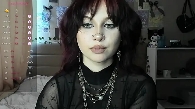 Snapshot of marynixoxo chatting on 03-19-26, 12:38 marynixoxo online show from 03-19-26, 12:38