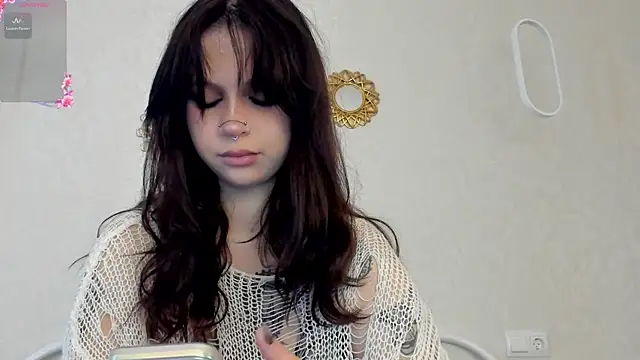 Snapshot of marynixoxo chatting on 09-24-25, 07:37 marynixoxo online show from 09-24-25, 07:37