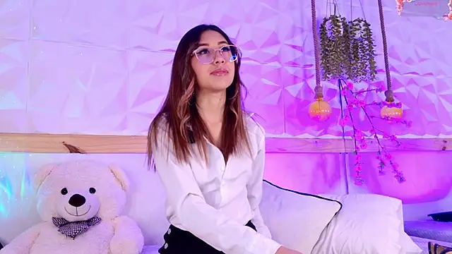 Sopphiaa Payton online show from 11-30-25, 12:17