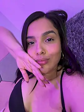 Lana Pearce online show from 02-26-25, 03:32