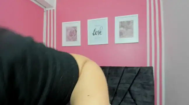 Amelia Royer online show from 03-04-25, 12:33