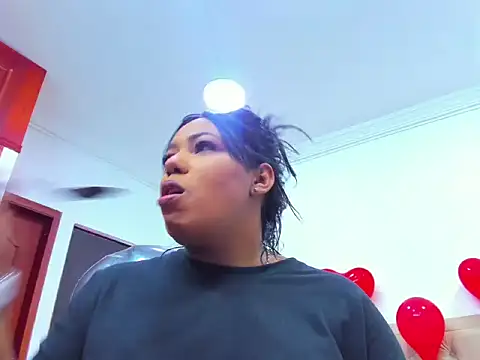 emma purple  online show from 02-15-26, 05:23