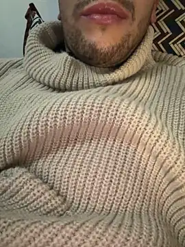 yaxxx03 online show from 11-13-25, 07:40