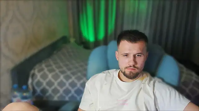 Vladik b online show from 03-04-26, 06:04