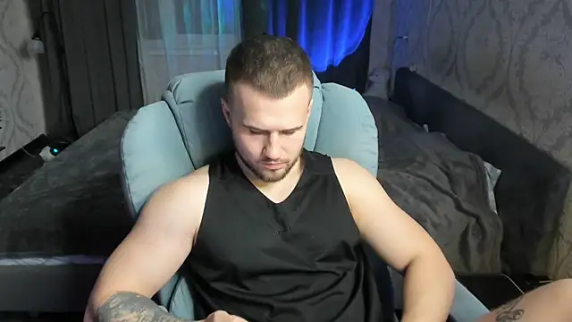 Vladik b online show from 03-18-25, 05:55