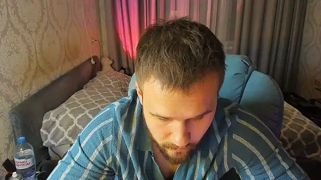 Vladik b online show from 04-09-26, 06:14