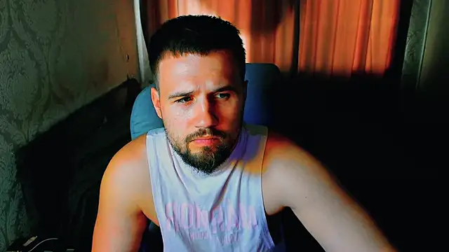 Snapshot of Vladik_b chatting on 07-03-26, 08:54 Vladik b online show from 07-03-26, 08:54