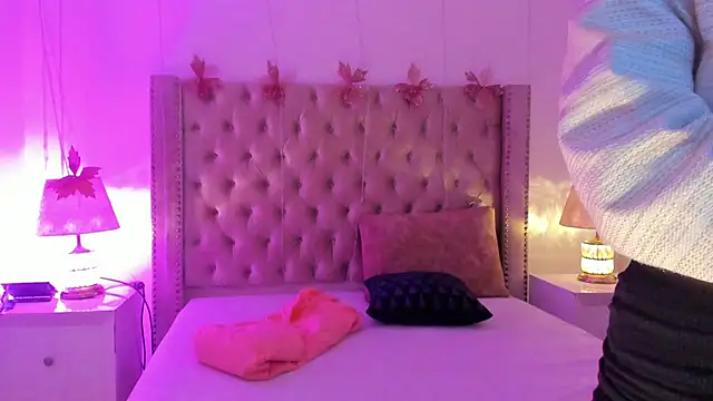 CandieGilson   online show from 02-20-26, 11:34