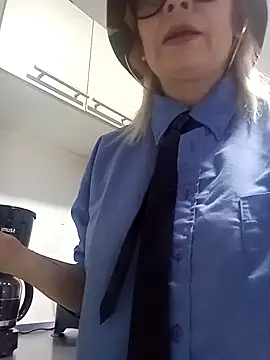 CandieGilson   online show from 02-05-26, 11:28