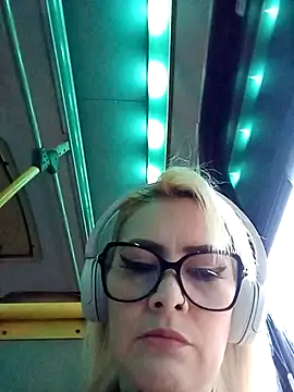 CandieGilson   online show from 03-06-26, 11:27