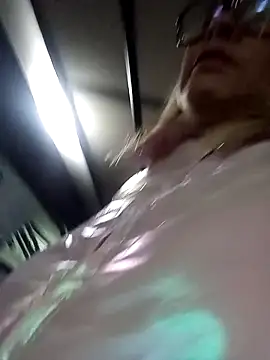 CandieGilson   online show from 11-14-25, 10:52