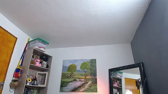 Snapshot of Meghan_hott chatting on 03-06-25, 12:09 Meghan hott online show from 03-06-25, 12:09