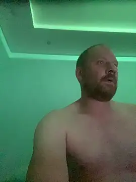 Krzysiekg123 online show from 10-20-25, 10:43