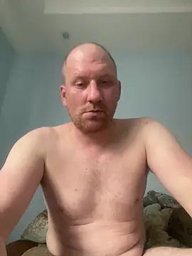 Krzysiekg123 online show from 02-14-26, 09:20