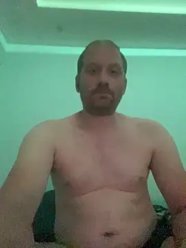 Krzysiekg123 online show from 09-10-25, 10:31