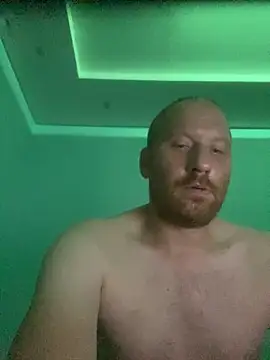 Krzysiekg123 online show from 10-17-25, 10:22