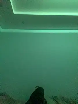 Krzysiekg123 online show from 12-19-25, 07:16