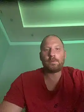 Krzysiekg123 online show from 10-15-25, 05:32