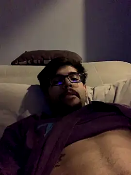 Snapshot of BlobbedFloppy chatting on 11-24-25, 02:22 BlobbedFloppy online show from 11-24-25, 02:22