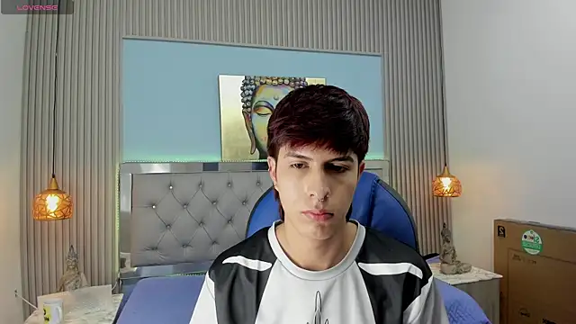 Estiv18  online show from 12-14-25, 10:21