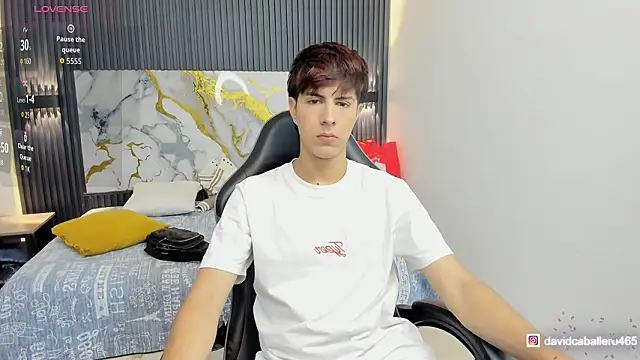 Estiv18  online show from 03-09-26, 02:20