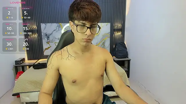 Estiv18  online show from 03-05-26, 02:30