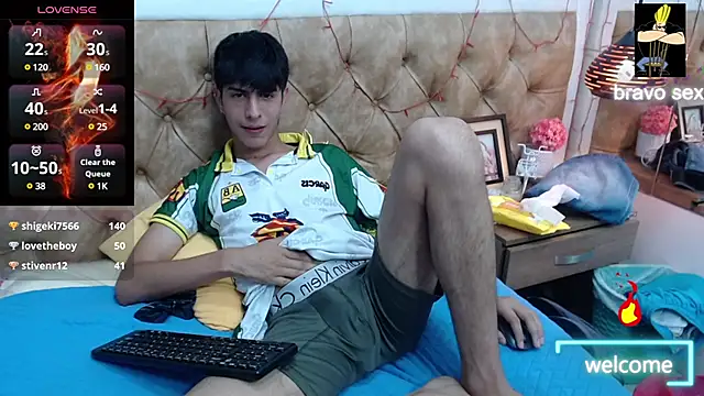 Snapshot of Estiv18_ chatting on 03-02-25, 10:26 Estiv18 online show from 03-02-25, 10:26