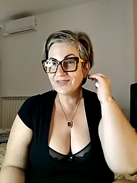 Pumabionda online show from 10-17-25, 11:01