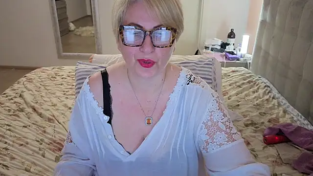 Pumabionda online show from 11-29-25, 11:05