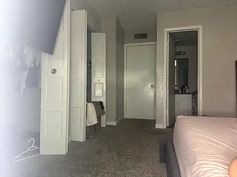 Snapshot of angelicasn0w chatting on 09-24-25, 02:34 angelicasn0w online show from 09-24-25, 02:34