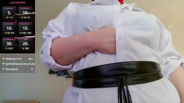 Snapshot of LizaMilfa chatting on 03-21-25, 02:18 LizaMilfa online show from 03-21-25, 02:18